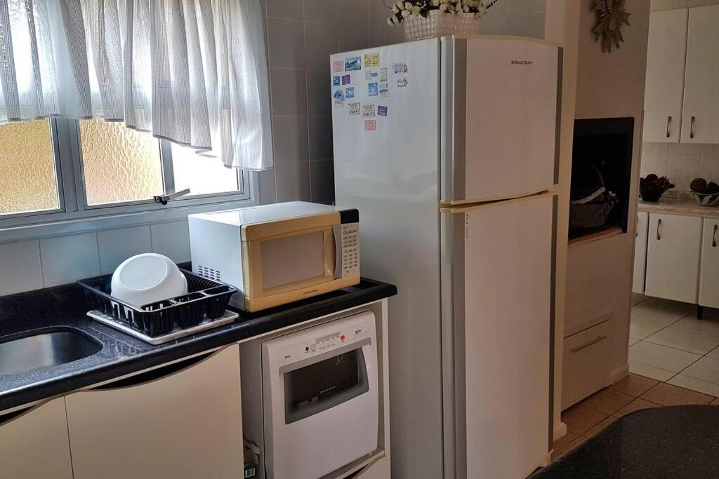 Acolhedora Casa De Praia Em Condominio Fechado A Beira Mar 샹그릴라 외부 사진